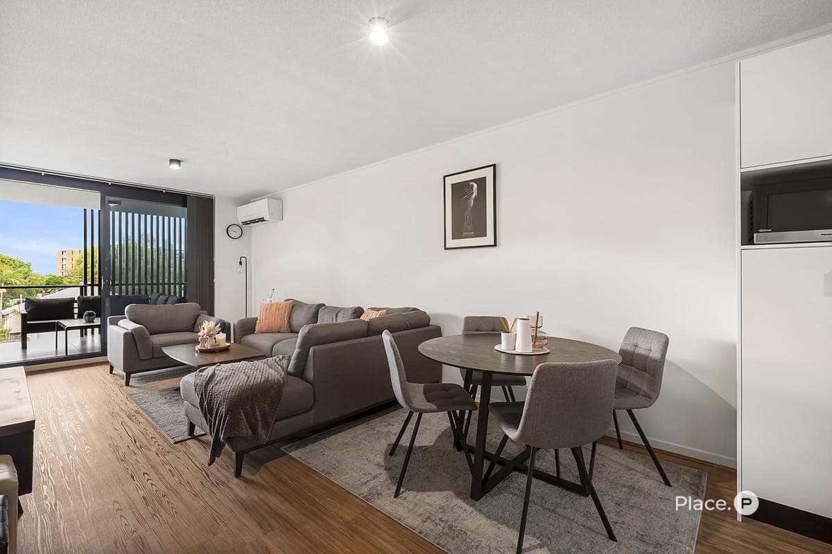 26/9 Rawlinson Street